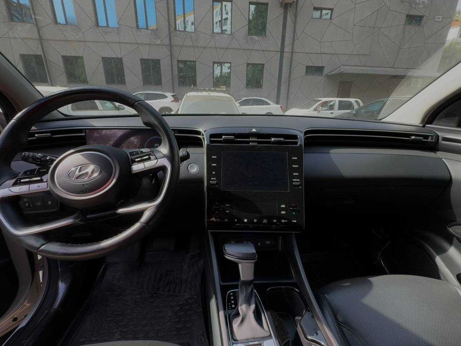 Hyundai tucson 2022 Продаю свою машину