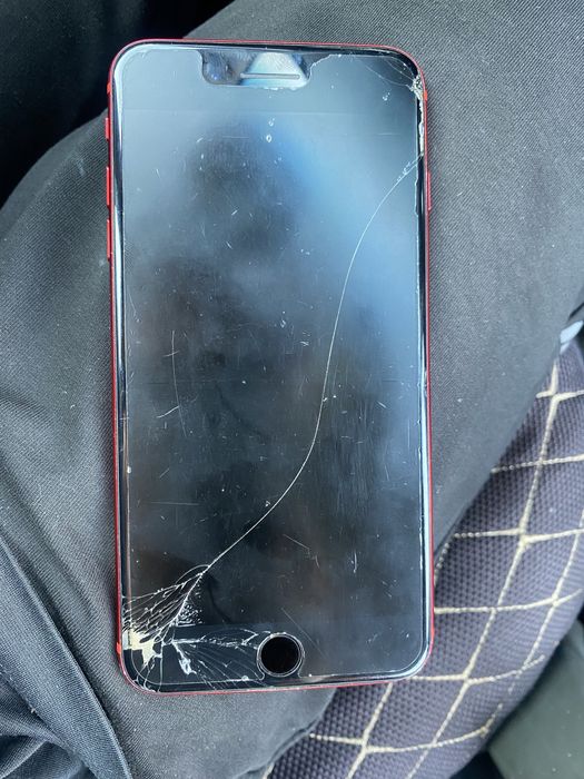 Ipone 8 plus 64 red