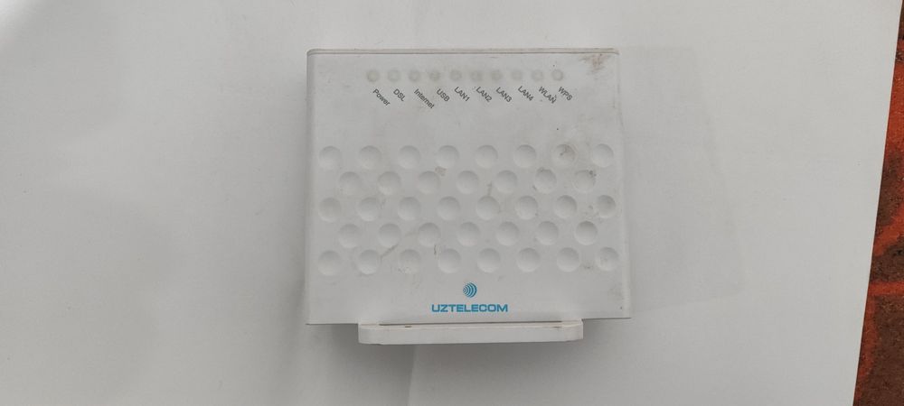 Wife router sotiladi