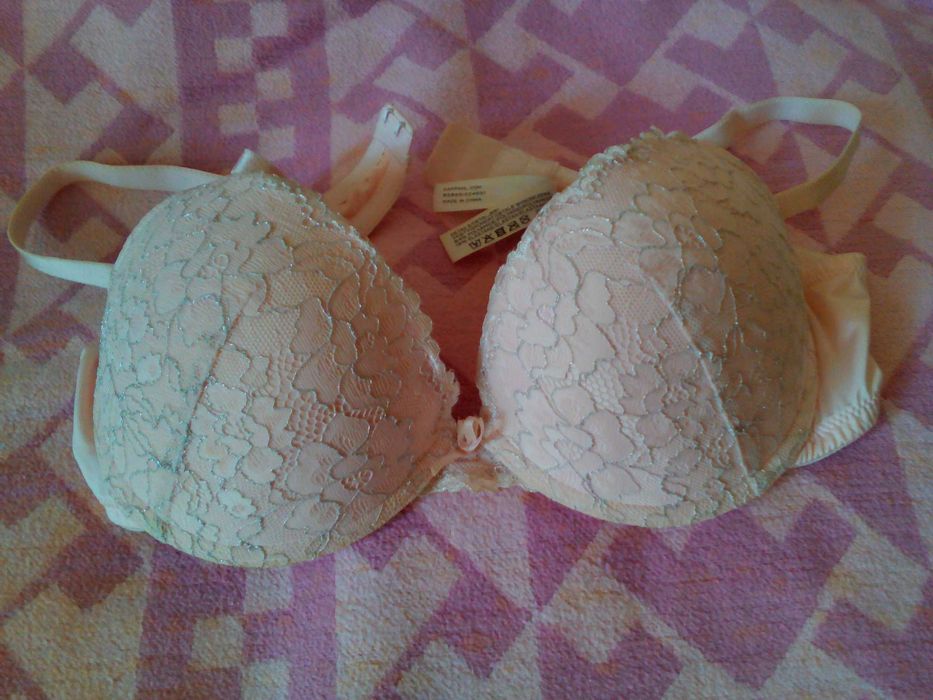 продавам нов комплект бельо