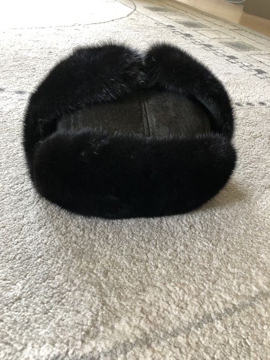 Пррдам норковую шапку