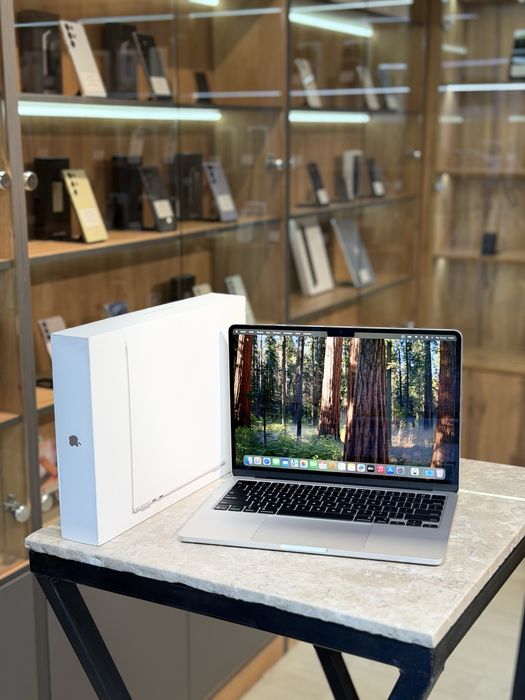 MacBook Air M4 256GB | PhoneLab