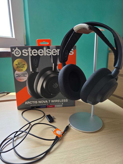 Casti gaming wireless Steelseries Arctis Nova 7 Gen 1, impecabile