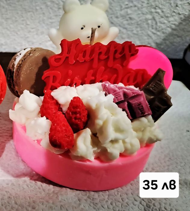 Ръчно изработени свещи от чист восък