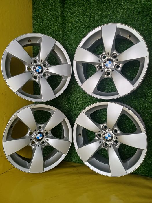 Диски R17 5x120 на BMW.