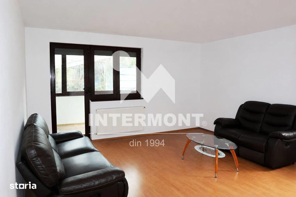 Apartament 3 camere de vânzare în Sinaia | 70,04 mp utili | Parter