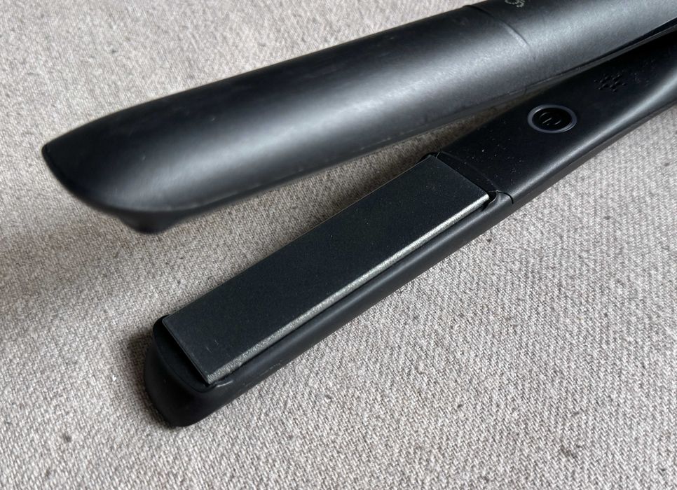 Placă Păr GHD Gold Styler S7N261 Defectă Pentru Piese Sau Reparație