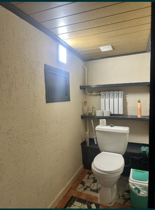 Срочно продается пол дома !!! В районе психбольницы.