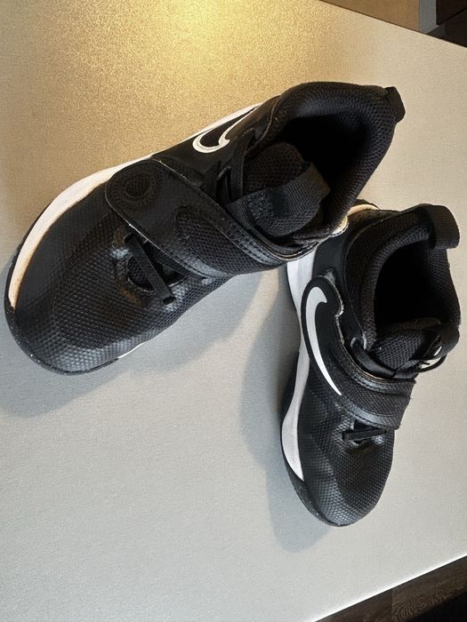 Маратонки Nike 30 номер