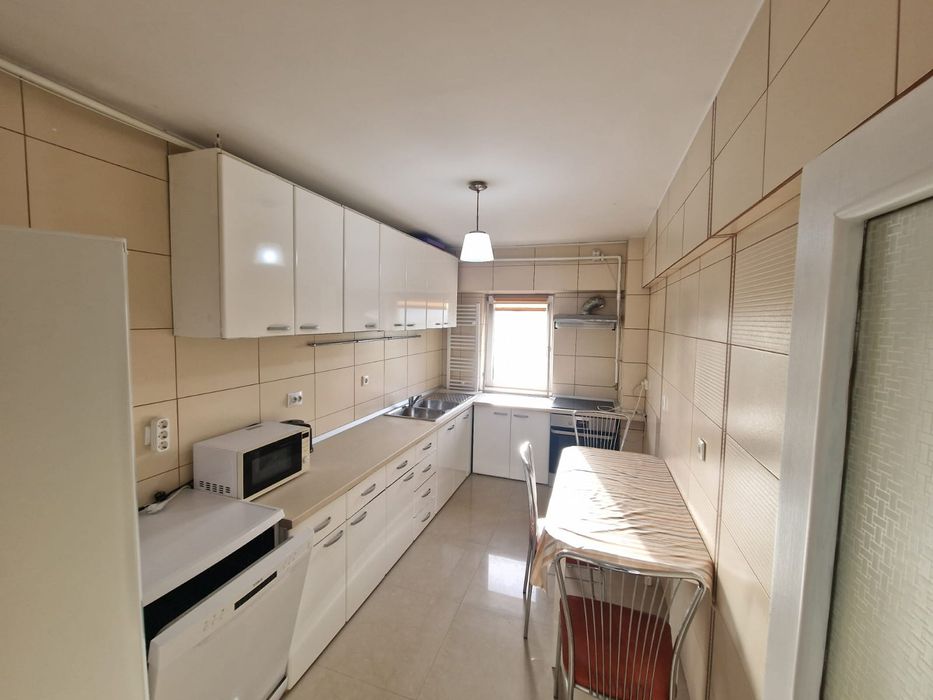 Apartament 3 camere