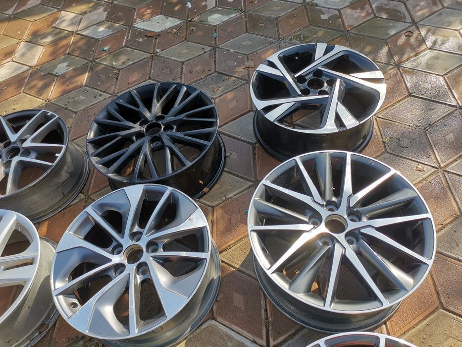 Jante aliaj Toyota camry chr avensis auris corolla