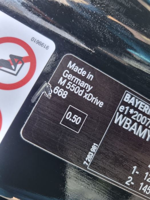 Piese Bmw F11 M-packet m550d xDrive Touring 2010-2013 negru 668