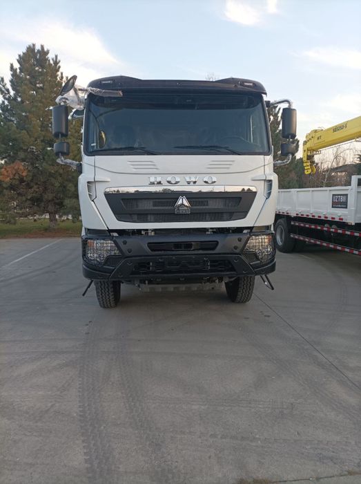 Самосвал HOWO-T7S 8x4 - 32 т / 26 куб.м Sunhunk