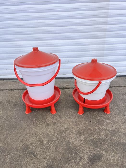 Хранилки и поилка