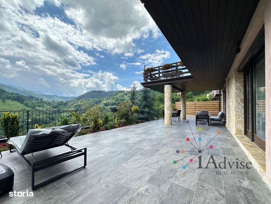 Apartament exclusiv cu terasă de 135 mp și panoramă spectaculoasă cătr