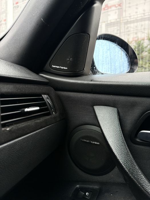 Vand bmw e90 320d 163 cp automat xenon M de fabrica