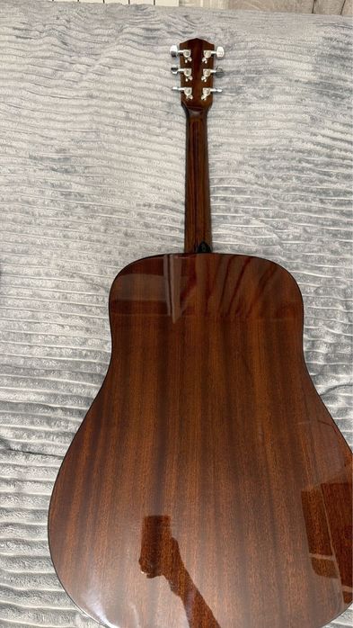 Акустическая гитара Fender