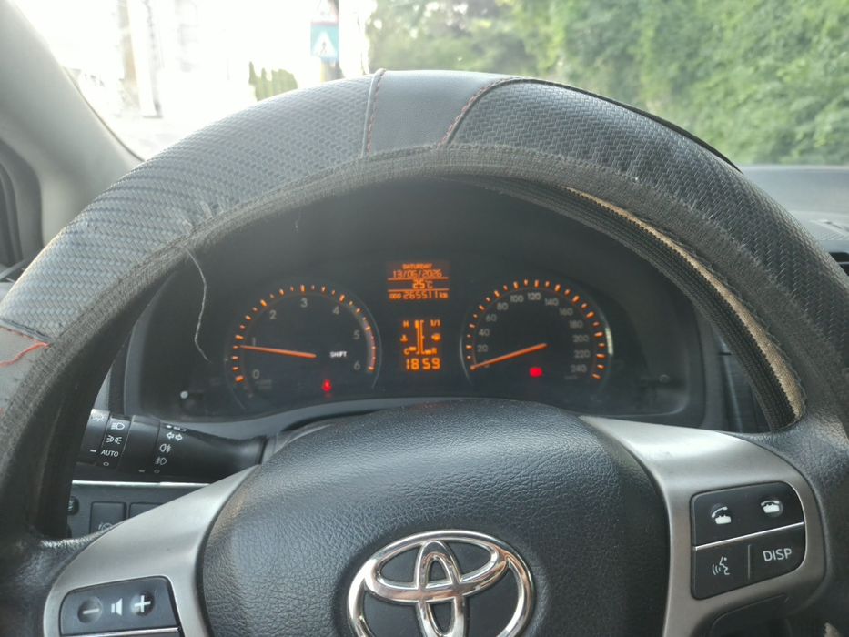 Toyota avensis T27 D-cat