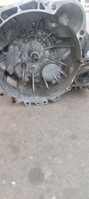 Продаётся коробка mitsubishi space wagon