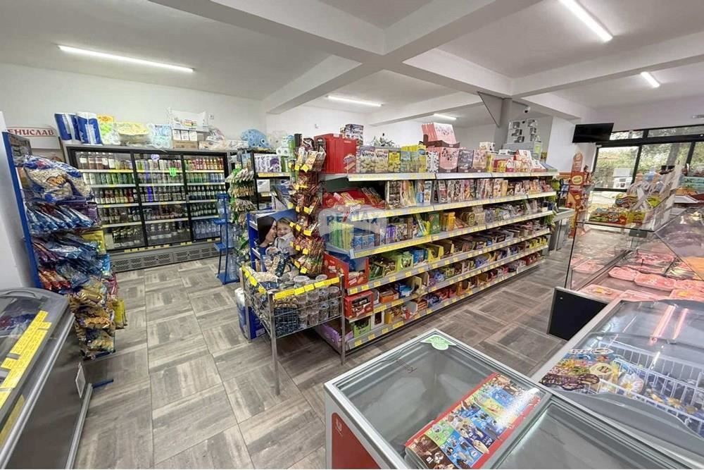 Продава се Магазин в с. Стожер, Област Добрич - 382 кв.м за 1663 €/кв.м - Снимка #7