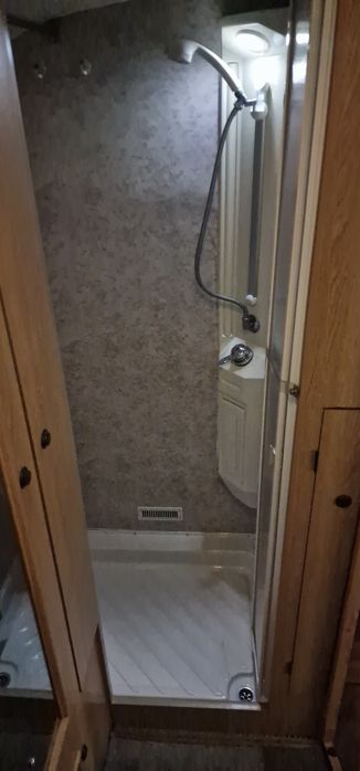 Прицеп дом на колесах