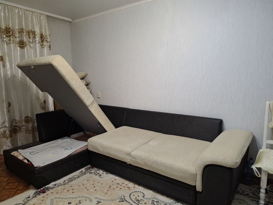 Диван продам срочно