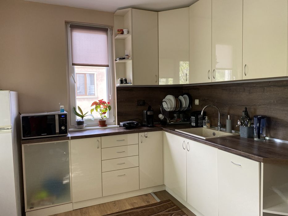 Дава се под наем Четиристаен апартамент в Плевен, Идеален център - 85 кв.м за 535.5 € - Снимка #6