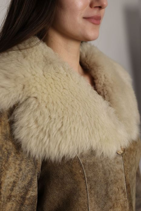 Cojoc din lana de miel naturala (aledeleon de vazare)