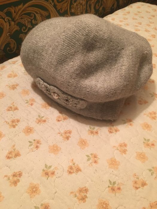 Головные уборы - беретки зимние