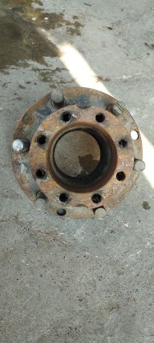 Продам ступицу полуоси Газель