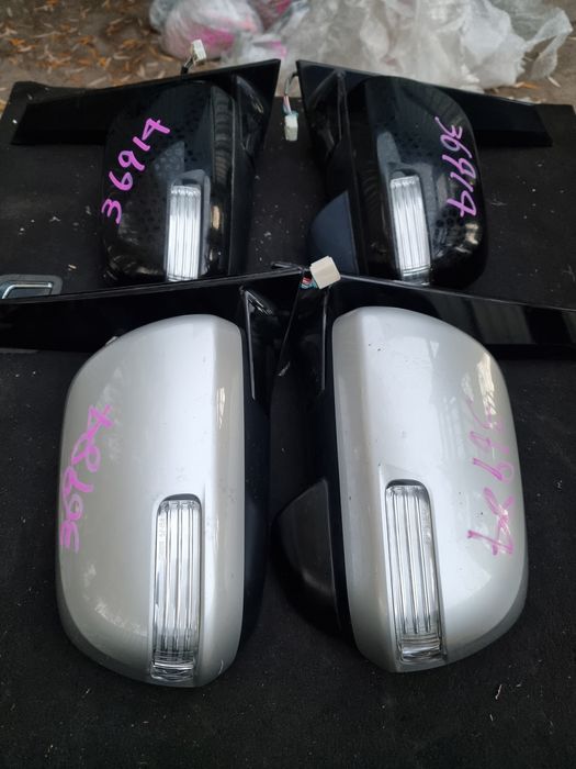 Зеркала на Toyota Estima