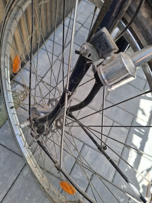 Bicicleta cu motor pe benzina sachs