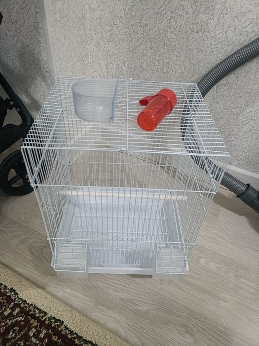 Клетка для птиц .