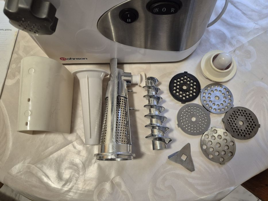 Електрическа месомелачка Rohnson