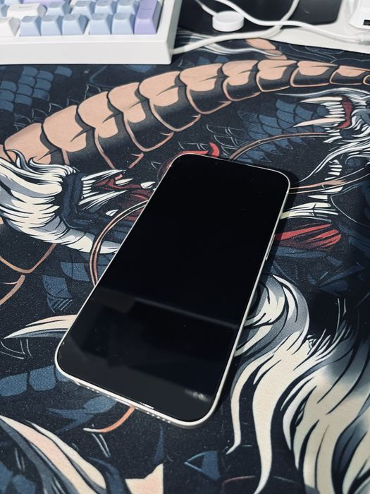 iphone 13 белый