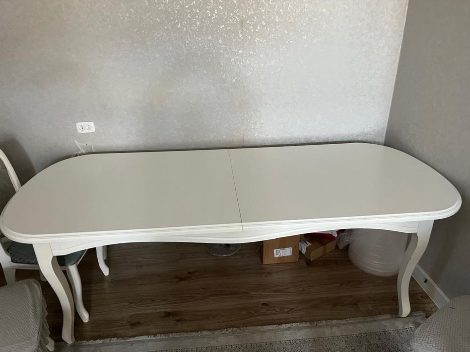 Продам стол+ 8 стульев