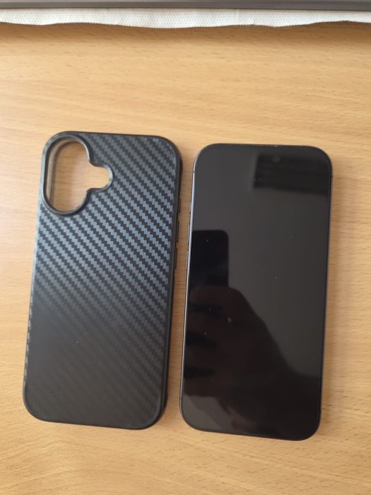 Iphone 17 negru