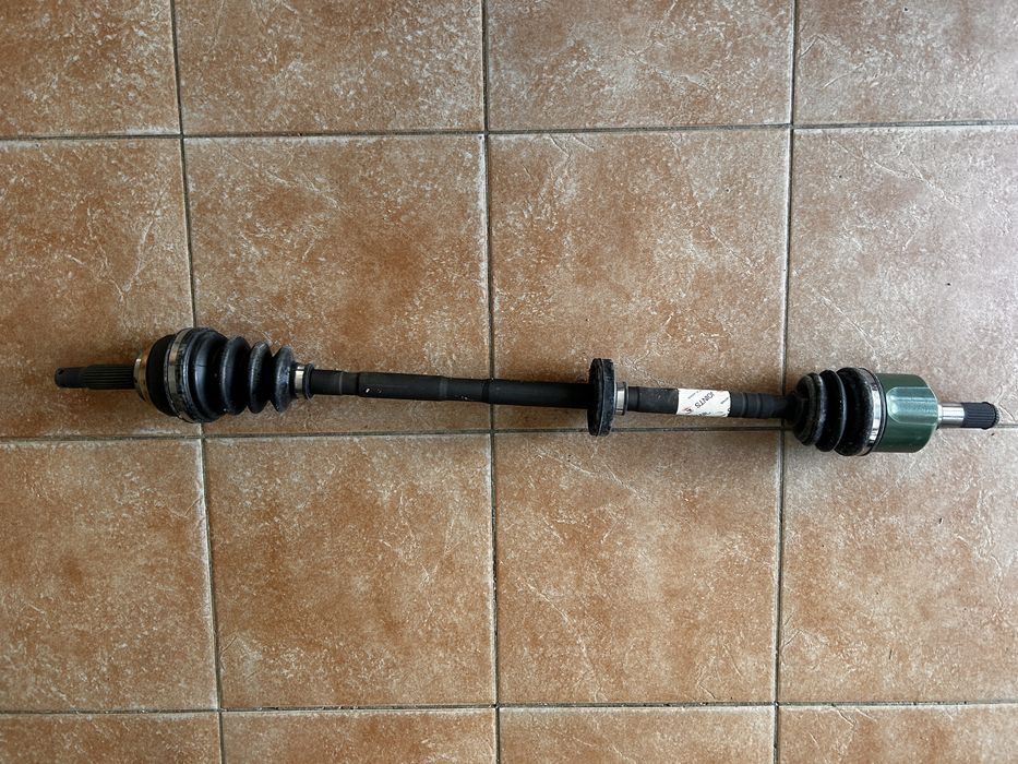 Planetară Mitsubishi față