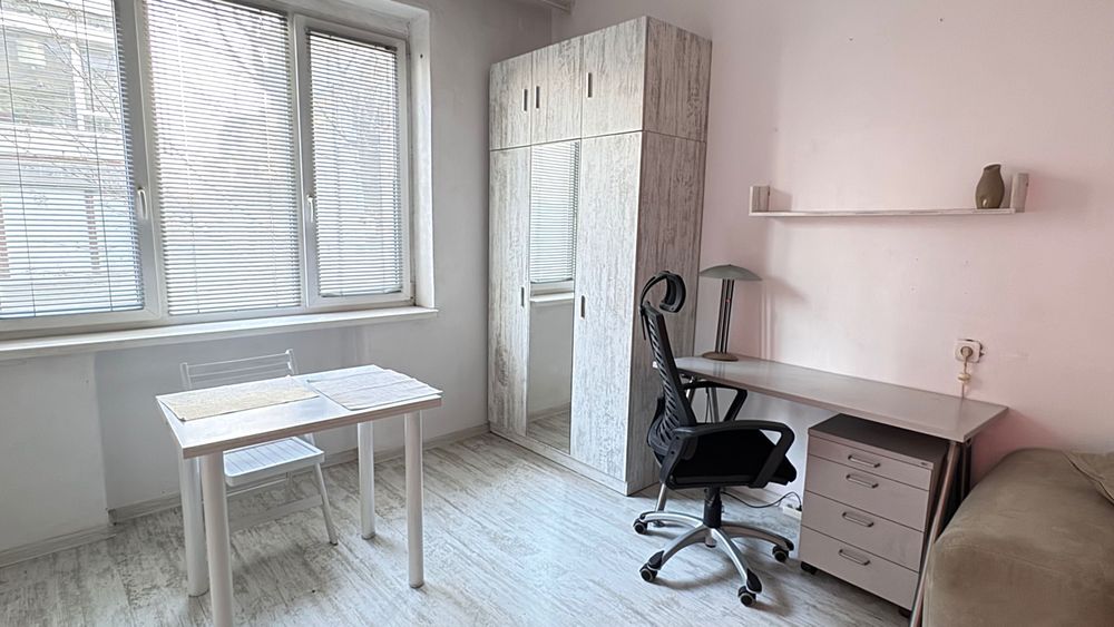 Дава се под наем Двустаен апартамент в Варна, Червен площад - 55 кв.м за 500 € - Снимка #4