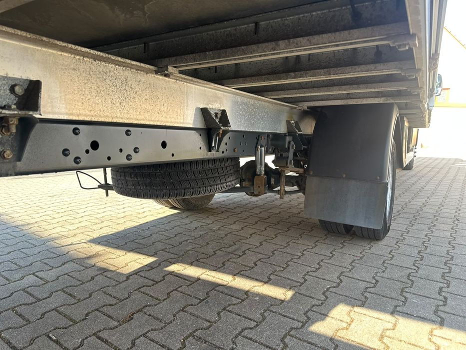 Iveco daily ,(2020)6.20 m , mercedes sprinter