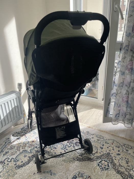 Коляска в отличном состояний