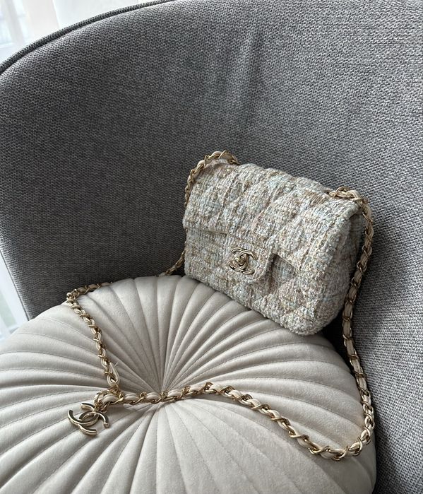 Чанта букле Chanel