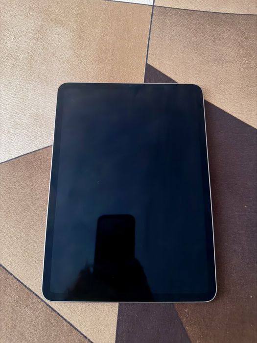 iPad Pro 11” (2022) M2 128GB + Apple Pencil + Husă | Ca nou