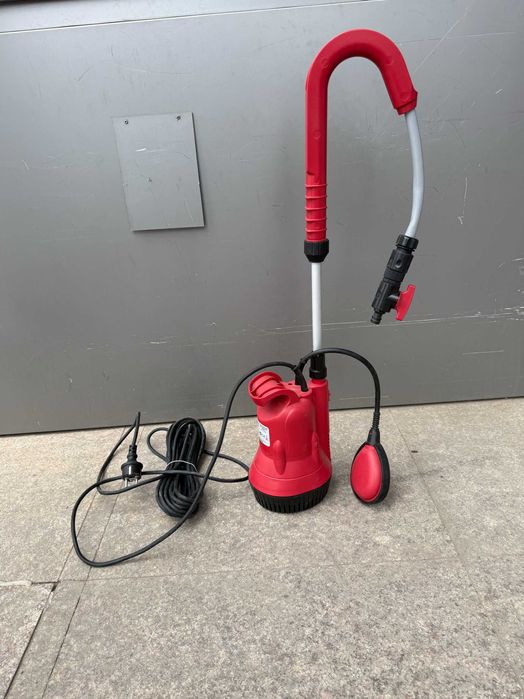 070144	Помпа водна потоп. 350W 3/4" 50L/min 10m 10m кабел RD-WP37