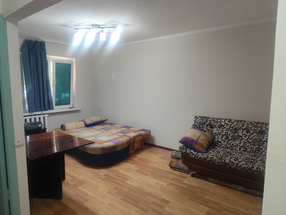 Сдаю в  аренду  на  долгий  срок.  квартиру  из двух комнат