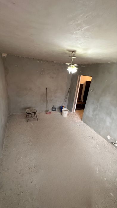 Garsoniera 25 mp plus balcon