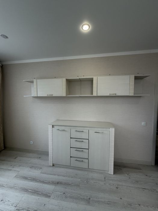 Продам тумба и подвесная полка