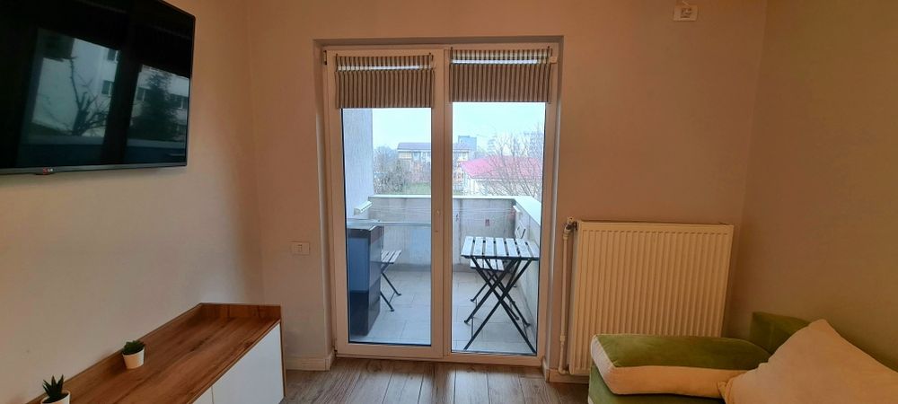 FALEZĂ NORD, Închiriez ap 2 camere, str Unirii 83, bloc 2008, gaze