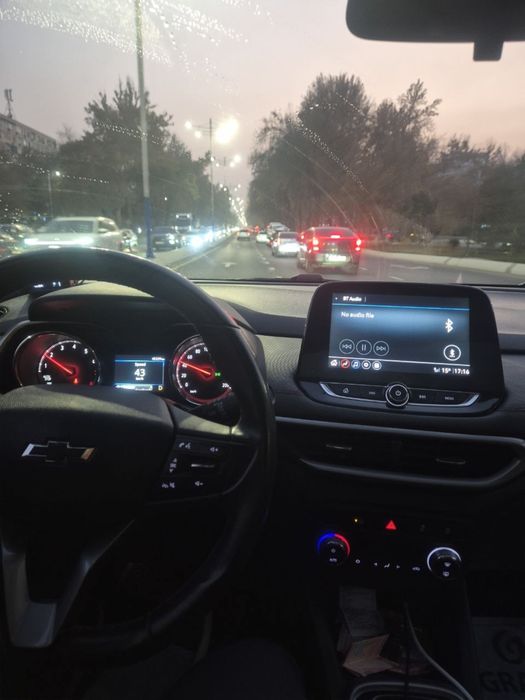 Chevrolet Tracker 2021 — 2