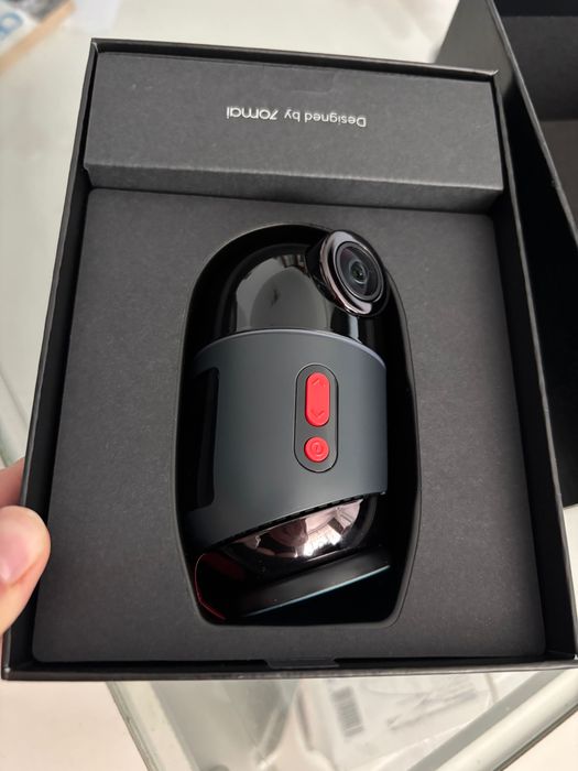Vând camera auto NOUA